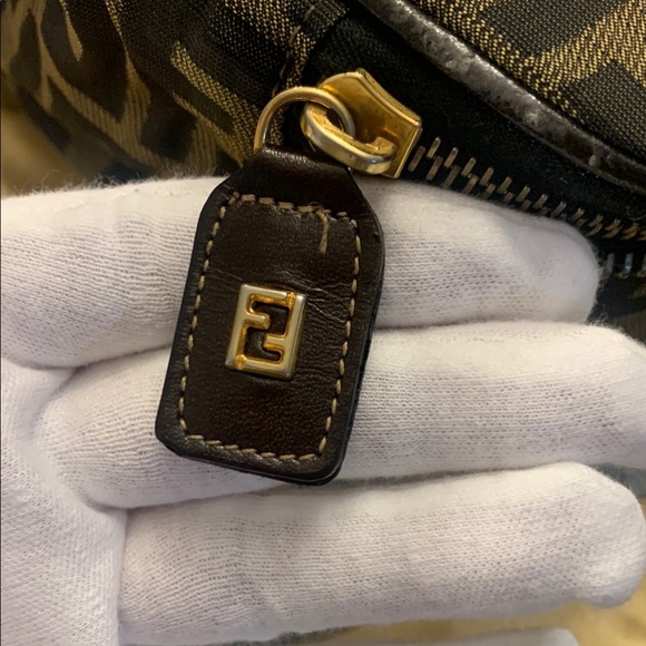 Vintage Fendi Collapsible Pouch Make-Up Toiletry Bag Rare - Picture 12 of 16